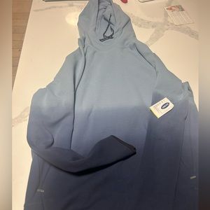 NWT Old Navy Dynamic Sweatshirt